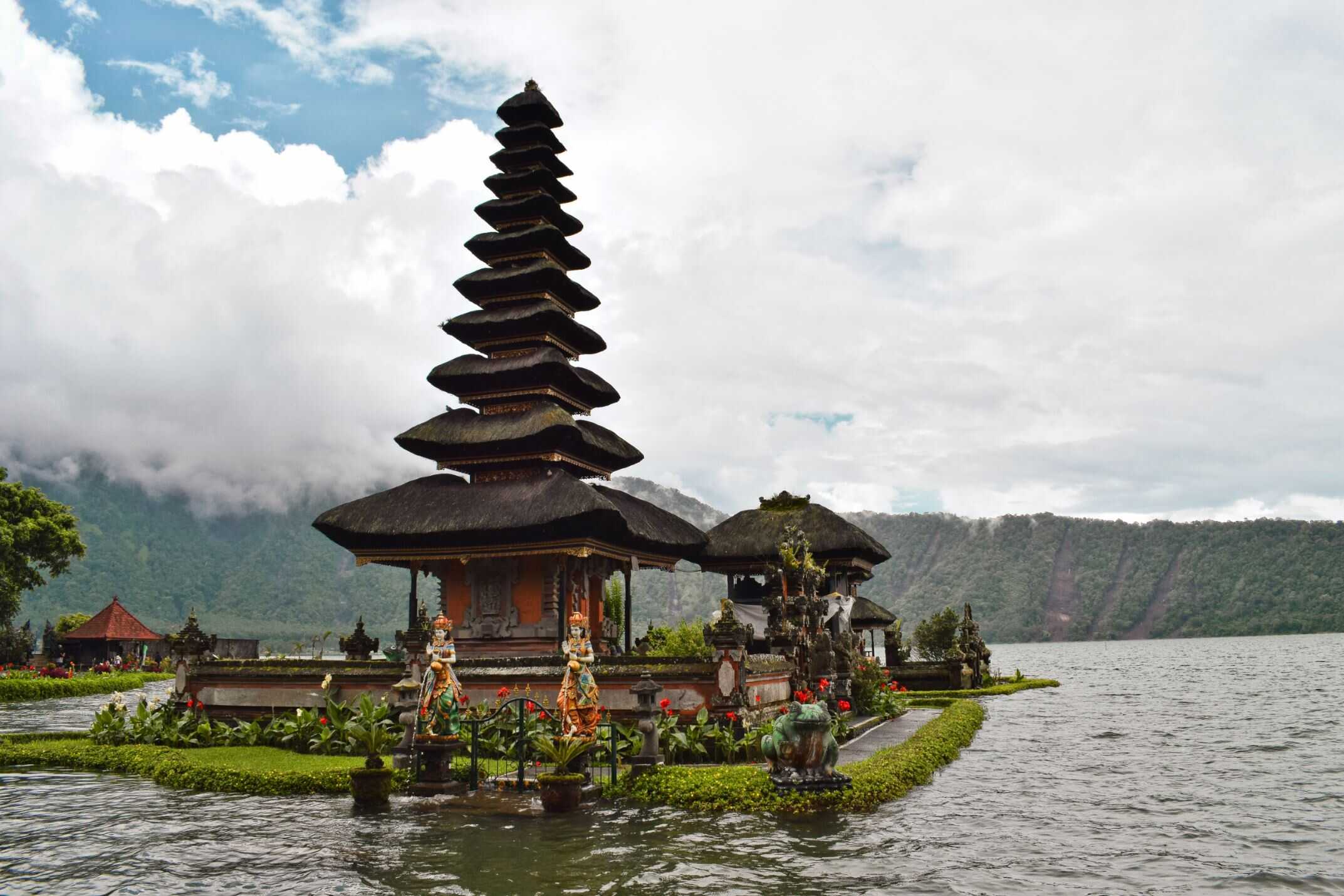 temple bali | temple de neratat in bali | temple care merita vazute in bali