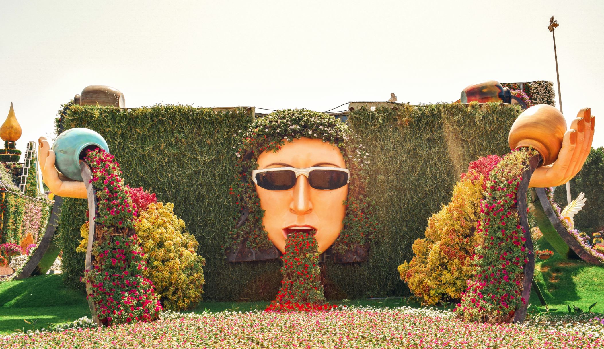 dubai miracle garden