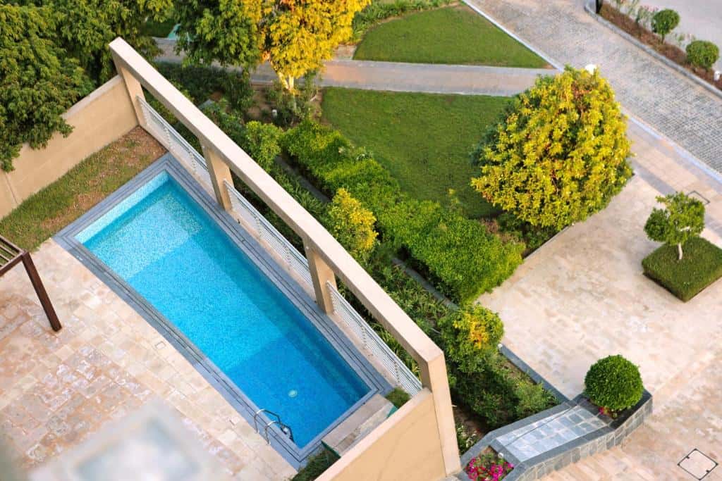 dubai hotel with private pool in room