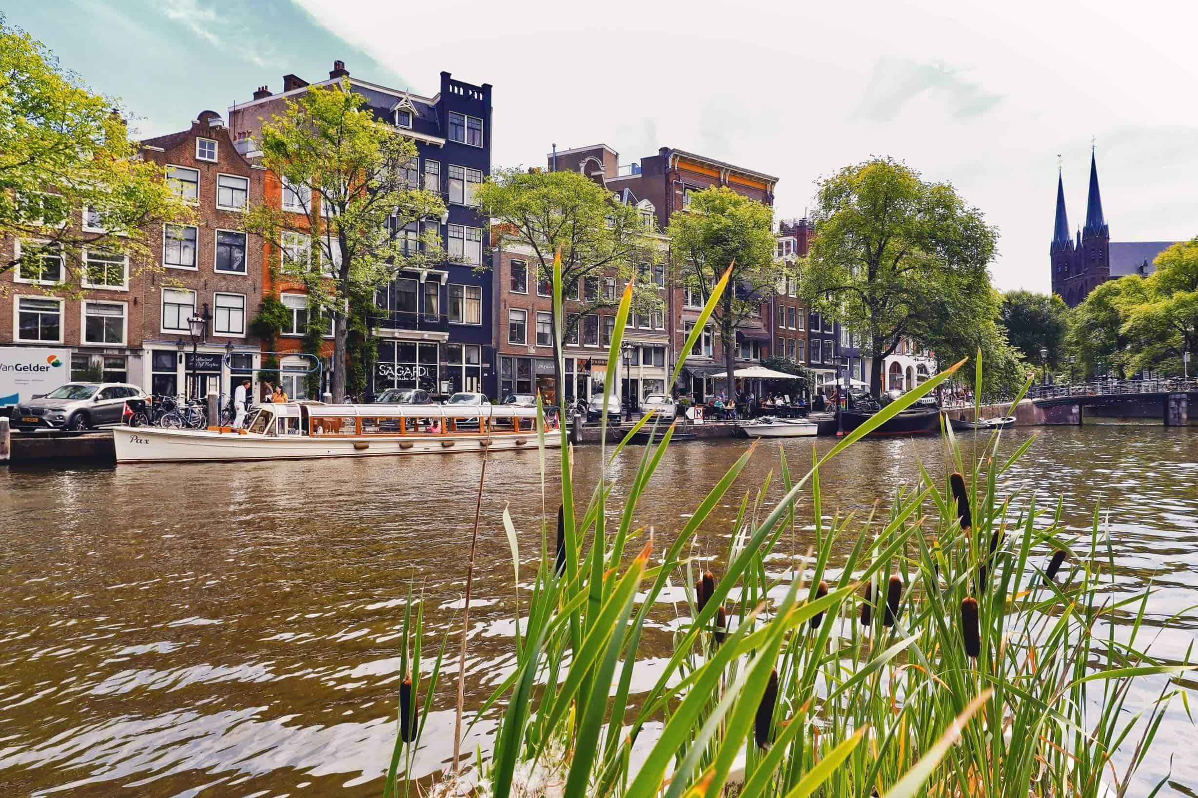 Canal en Amsterdam | Que ver en Amsterdam Canal en Amsterdam | Que ver en Amsterdam