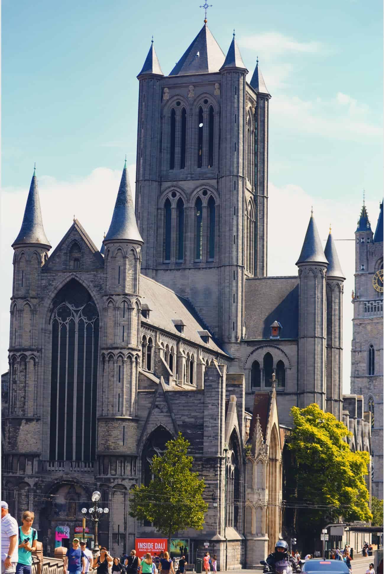 Iglesia de San Nicolás | Que ver en Gante en un dia places to visit in ghent in one day | day trip to ghent belgium