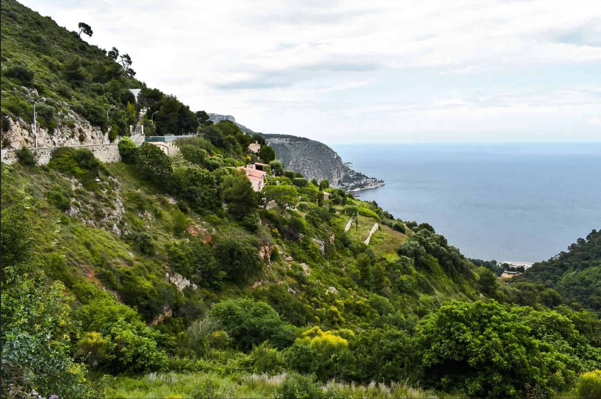 how to get to eze from nice | nice to eze train | one day in eze village