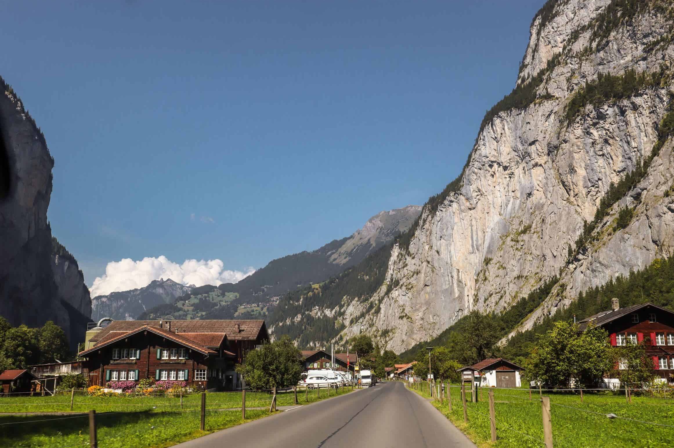is Interlaken worth visiting | reasons to visit interlaken switzerland | interlaken itinerary | things to do in interlaken