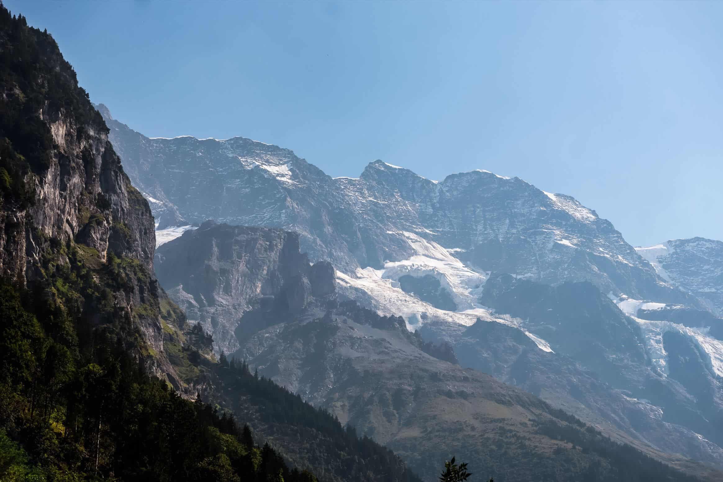is Interlaken worth visiting | reasons to visit interlaken switzerland | interlaken itinerary | things to do in interlaken
