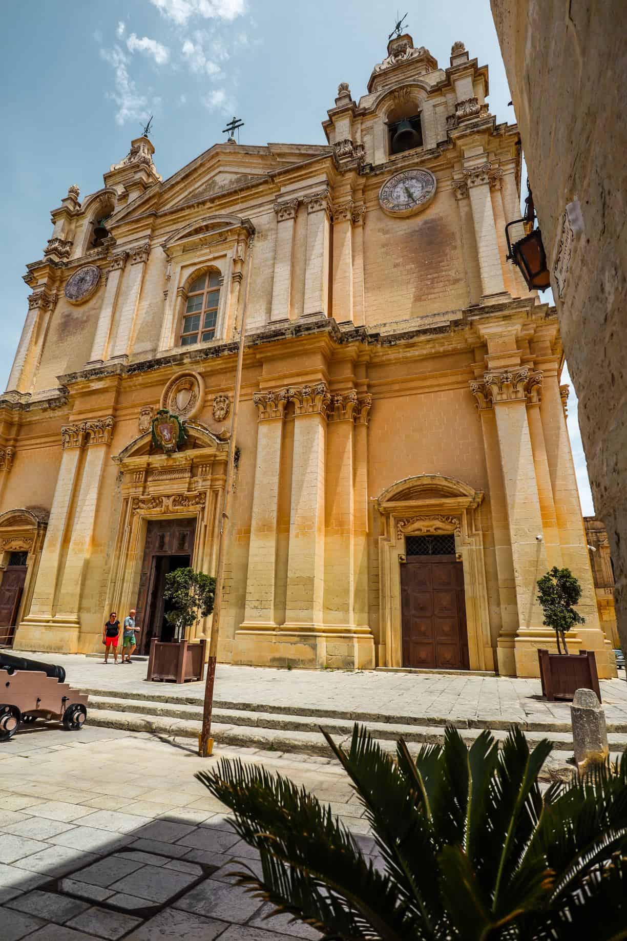 locuri de vizitat in mdina malta | o zi in mdina | obiective turistice mdina malta | malta game of thrones | mdina game of thrones | ce poti vizita in mdina malta locuri de vizitat in mdina malta | o zi in mdina | obiective turistice mdina malta | malta game of thrones | mdina game of thrones | ce poti vizita in mdina malta