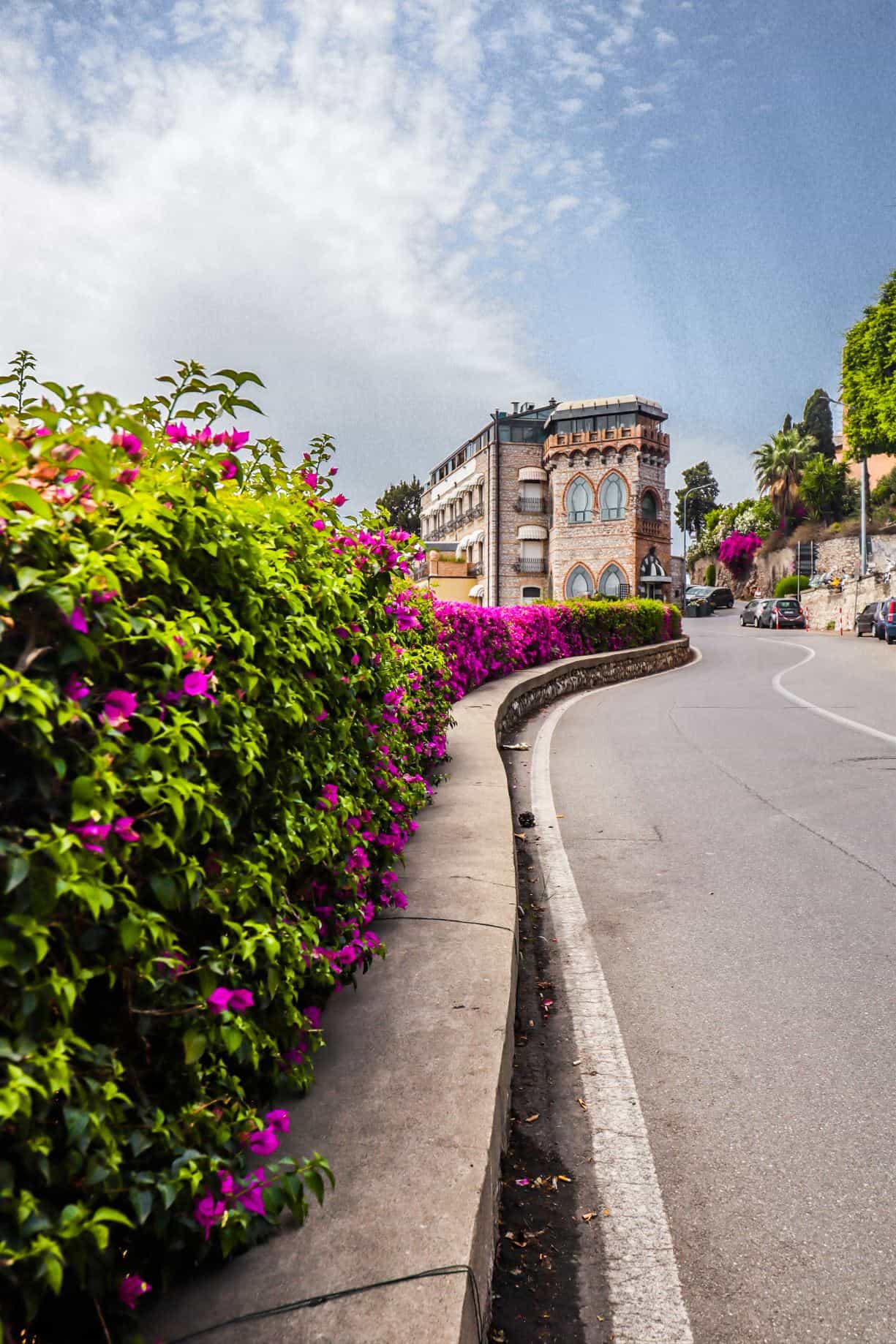 catania to taormina by train | day trip from catania to taormina | catania to taormina by bus | distance from catania to taormina