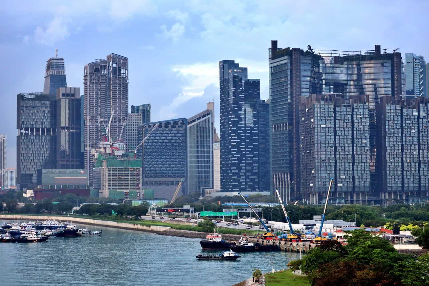 Singapore before 15-Day Asia Cruise | Singapore cruise embarkation port | Marina Bay Sands skyline before cruise | Gardens by the Bay Cloud Forest Singapore | Fort Canning Park Singapore travel blog | Garden Rhapsody light show Singapore | Jewel Changi Airport Rain Vortex | Singapore cruise from Marina Bay | 3 days in Singapore before cruise